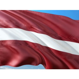 Latvijas valsts karogs 70x140cm mastam